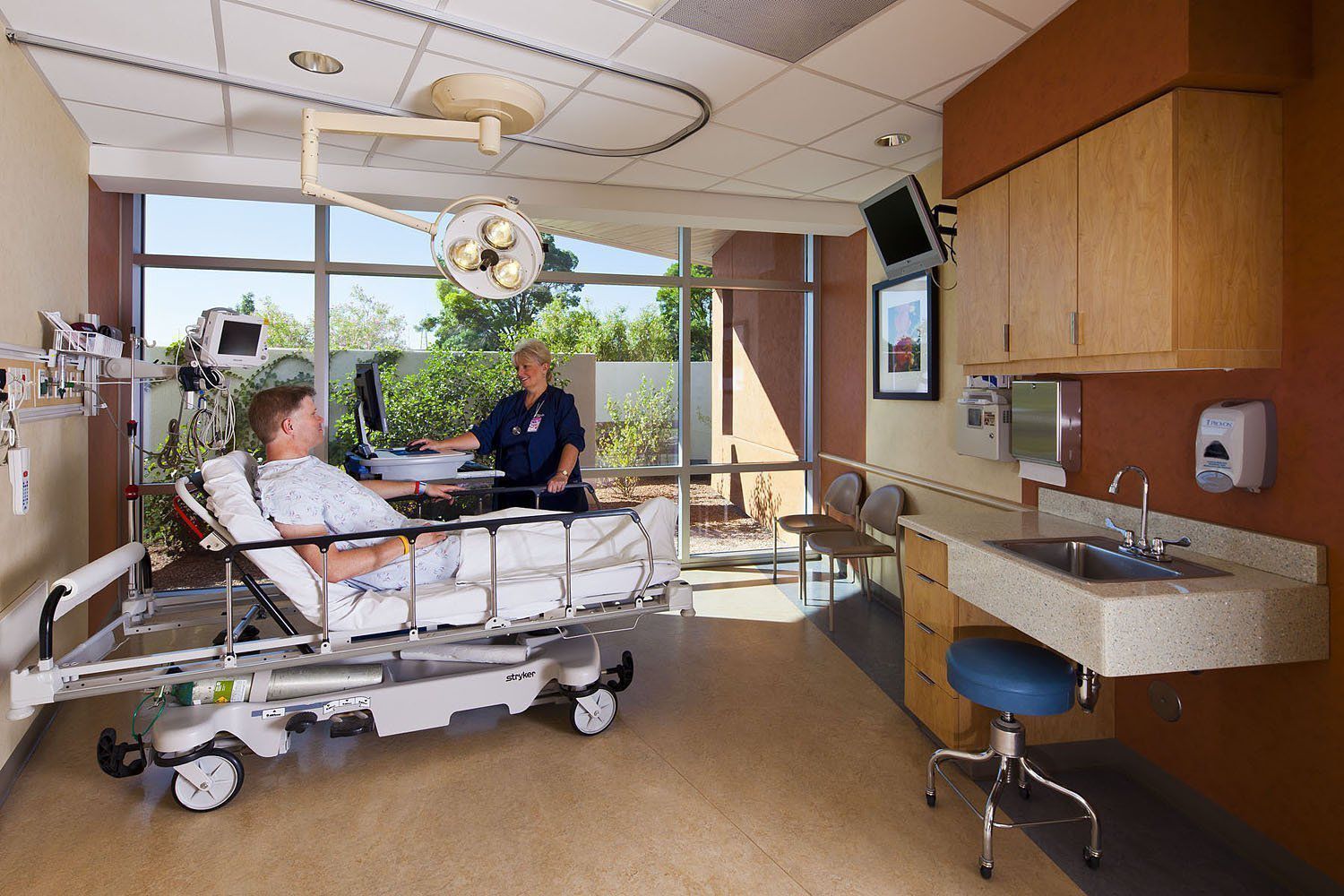 Лучшие хосписы Москвы: обзор ТОП-10 хосписов для лежачих больных